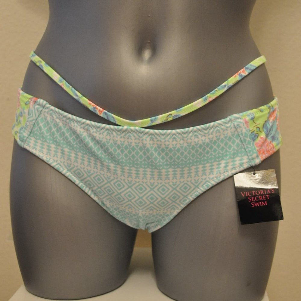 NWT Victorias Secret Bikini Bottom Swimsuit Small